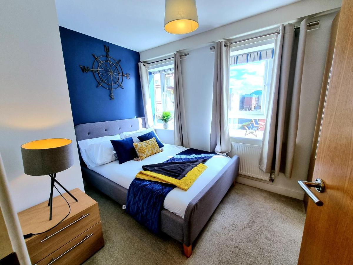 Luxury 2-Bedroom Service Apartment With Balcony Manchester Luaran gambar